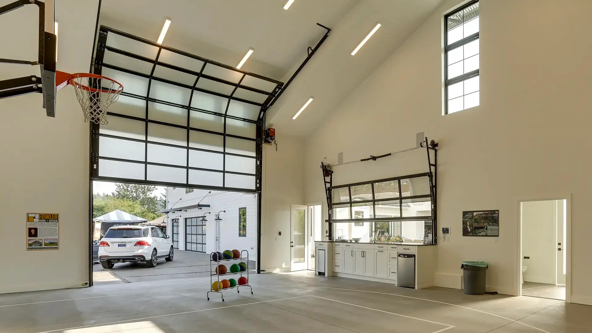 Modern full-view commercial garage door